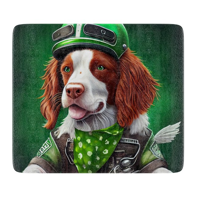Planche À Découper Épaniel breton conduisant un vélo St. Patrick's Da (Devant)