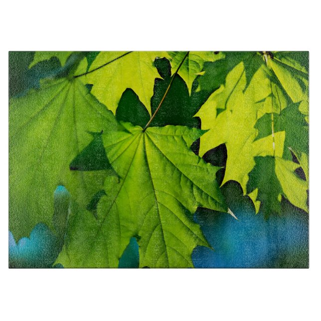 Planche À Découper Feuilles fraîches de érable vert (Devant)