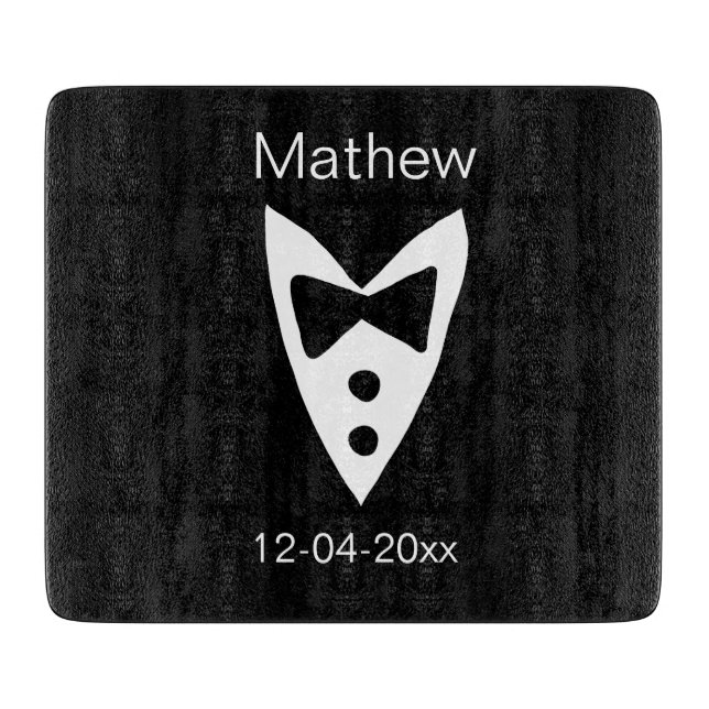 Planche À Découper groomsman ajouter nom année noir arc chemise crava (Devant)