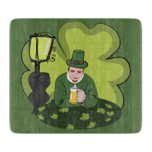 PLANCHE À DÉCOUPER "HEUREUX ST. JOUR DE PATRICK" LEPRECHAUN