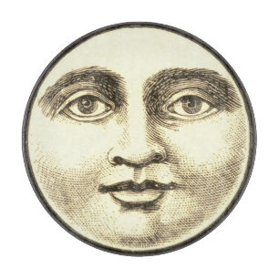 Planche À Découper Homme vintage dans la lune pleine lune visage sépi