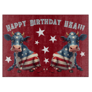 Planche À Découper Illustration de vache au drapeau américain patriot