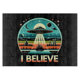 Planche À Découper Je crois - UFO