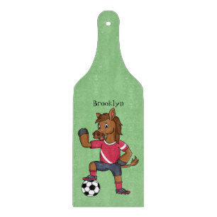 Planche À Découper Joli cheval drôle jouant dessin de football