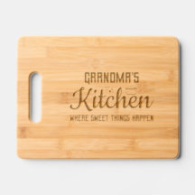 La cuisine de grand-mère où des choses douces arri