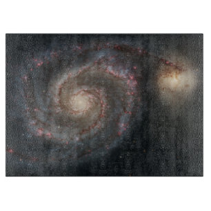 Planche À Découper La galaxie de Whirlpool M51 et son compagnon dans 