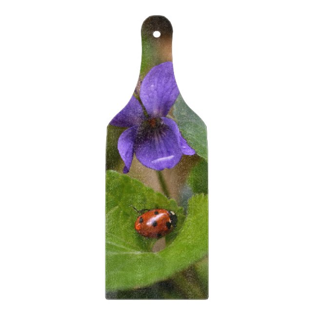 Planche À Découper Ladybug sur les fleurs de violet doux (Devant)