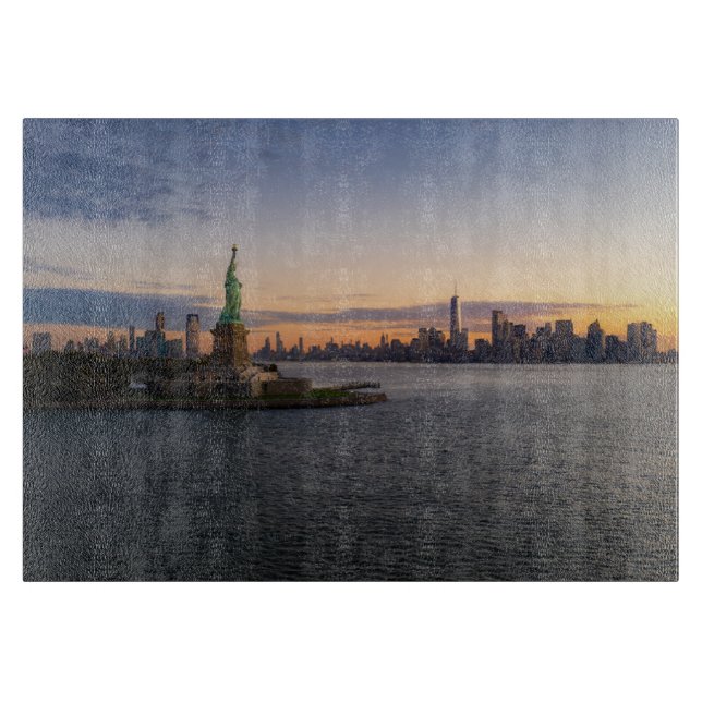 Planche À Découper Les monuments | Statue de la Liberté NYC (Devant)