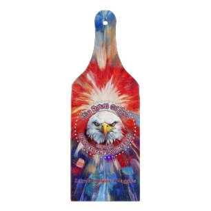 Planche À Découper L'Esprit de 1776, 2026 L'Aigle Rouge de Feu d'Amér
