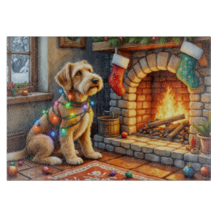 Planche À Découper Lumières de Noël au feu de cheminée Airedale Terri