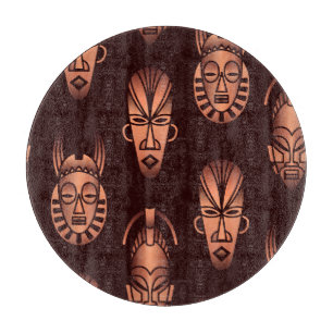Planche À Découper Masques africains ethniques, arrière - plans noirs