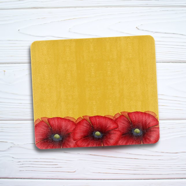Planche À Découper Motif à fleurs de coquelicot rouge sur la moutarde (A bright mustard yellow cutting board with a line of red poppy flowers.)