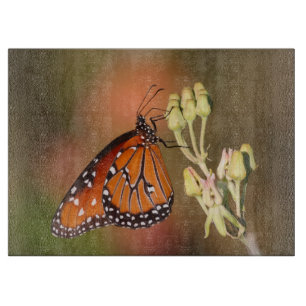 Planche À Découper Papillon de la reine sur une branche