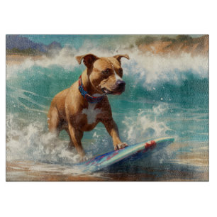 Planche À Découper Peinture de surf sur la plage de l'American Staffo
