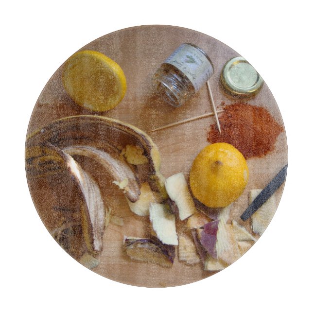 Planche À Découper photo untidy cuisine peau de légumes amusant (Devant)