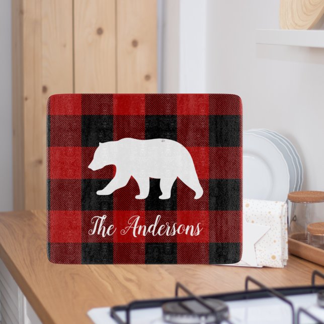 Planche À Découper Red Buffalo Plaid & Bear | Nom personnel Cadeau (Créateur téléchargé)