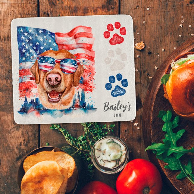 Planche À Découper Rouge Blanc et Bleu Labrador Drôle pour le 4 Juill (Créateur téléchargé)