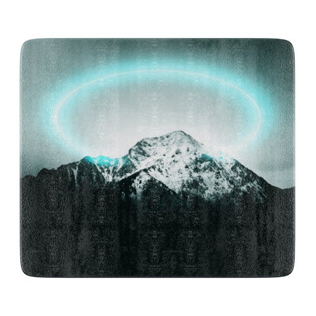 Planche À Découper Snowy mountain mysterious blue neon light (Devant)