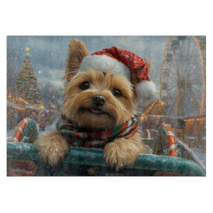 Planche À Découper Trottinette de Noël de Terrier Cairn sur Montagnes