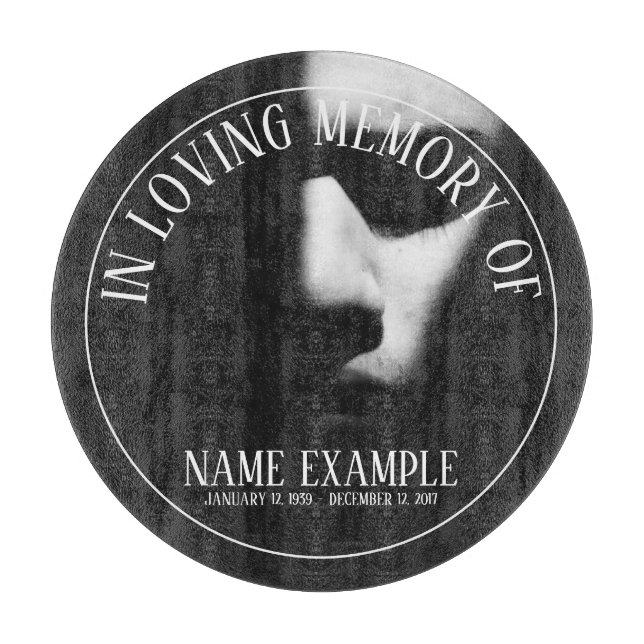 Planche À Découper Un visage endormi à mi-ombre (Devant)