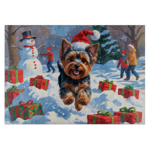 Planche À Découper Yorkshire Terrier en neige avec Casquette de Noël