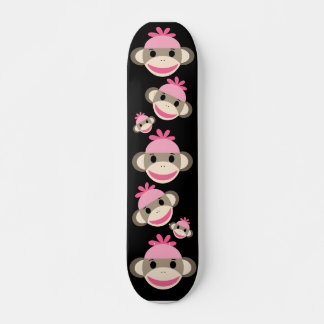 Planche de skateboard de singe de réserve