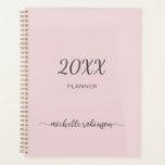 Planificateur 2023 écriture nom monogramme rose fi<br><div class="desc">Minimaliste Simple Féminin Élégant Propre Rose Pâle Monogramme Nom Signature Écriture Personnalisé 2023 ou tout autre année Planificateur. Ce design présentant votre prénom dans un joli style de lettrage à main levée avec un font de signature en typographie (ou calligraphie) sur un fond rose poussiéreux ou rose blush pastel clair....</div>