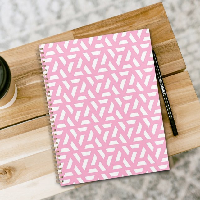 Planificateur à motif de triangle rose (Créateur téléchargé)