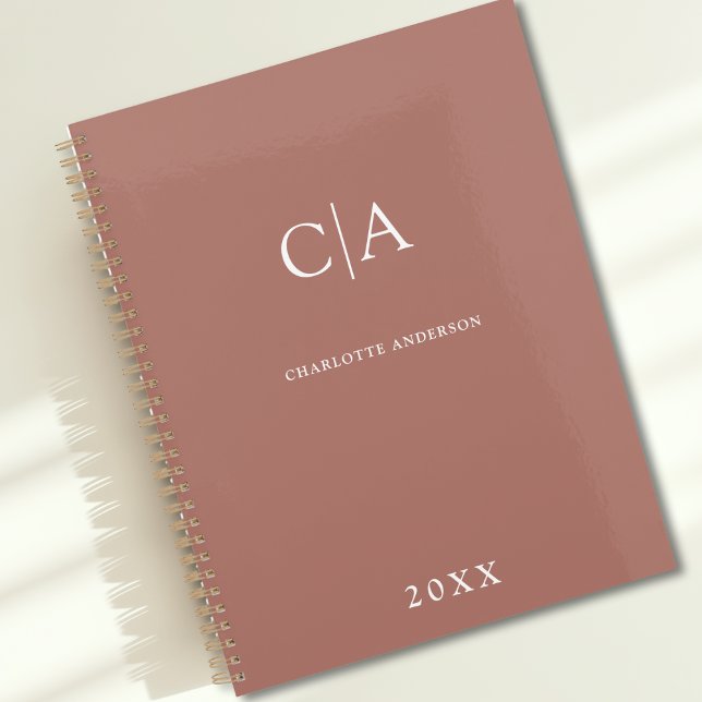 Planificateur monogramme simple et élégant (Simple Elegant Monogram Brown Custom Planner with your Name, Initials or Message)