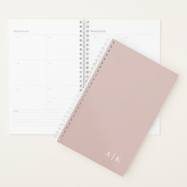 Planificateur monogramme simple - rose pastel (Devant avec enveloppe)