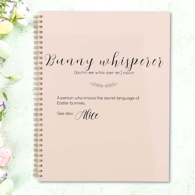 Planificateur Whisperer Bunny personnalisé en rose (Personalized Bunny Whisperer Planner in Blush Pink)