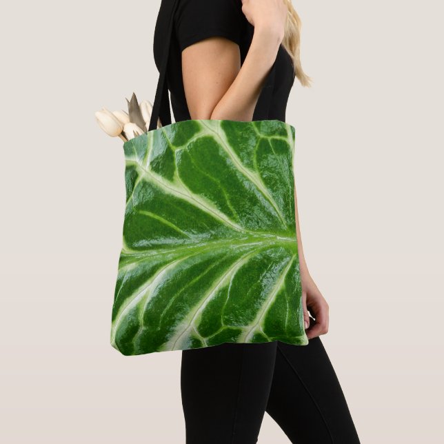 Plante de pinte Cuckoo sur tout le sac d'impressio (De près)