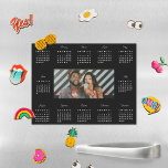 Plaque Aimantée Effaçable Simple Typographie tendance 2024 Calendrier photo<br><div class="desc">Cet aimant de calendrier personnalisé est parfait pour planifier les événements mensuels à venir. Avec une typographie moderne et tendance et ajoutez votre propre photo. Ajoutez votre libellé personnalisé à cette conception à l'aide des cases "Modifier ce modèle de conception" situées à droite de l'élément ou cliquez sur le bouton...</div>
