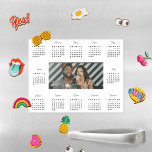 Plaque Aimantée Effaçable Simple Typographie tendance 2024 Calendrier photo<br><div class="desc">Cet aimant de calendrier personnalisé est parfait pour planifier les événements mensuels à venir. Avec une typographie moderne et tendance et ajoutez votre propre photo. Ajoutez votre libellé personnalisé à cette conception à l'aide des cases "Modifier ce modèle de conception" situées à droite de l'élément ou cliquez sur le bouton...</div>