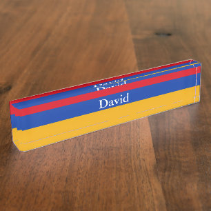 Plaque de bureau avec le drapeau arménien patrioti