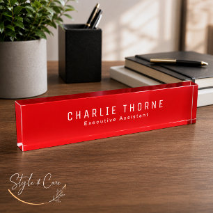 Plaque de bureau rouge uni avec nom et titre de po
