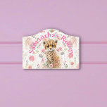 Plaque De Porte Cute Cheetah Cub Pastel Aquarelle Fleurs de printe<br><div class="desc">Ce joli panneau de porte de chambre pour enfants en pépinière comporte un mignon bébé Cheetah petit assis au milieu des fleurs pastel pastel à l'eau. Modifier le nom personnalisé ou supprimer</div>