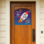 Plaque De Porte Cute Outer Space Rocket Ship Blast Off Birthday<br><div class="desc">Vous cherchez la meilleure façon de vous lancer dans une fête d'anniversaire amusante et passionnante? Ne cherchez pas plus loin que notre Space Rocket Ship Birthday Party design! Cette conception d'anniversaire à thème astronaute est parfaite pour tout jeune explorateur qui rêve de voyager à travers la galaxie. Avec un design...</div>