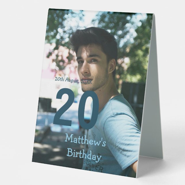 Plaque De Table anniversaire 20 ans ajouter nom photo date homme b (Recto)