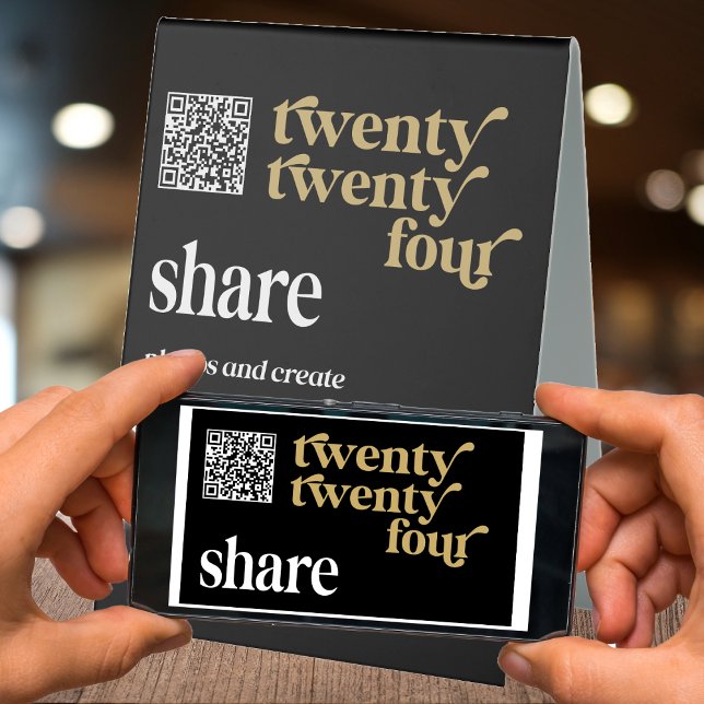 Plaque De Table Graduation 2024 QR Code Photo Photos Livre d'or (Share your graduation picture photos. Create new memories. #classof2024)