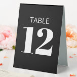 Plaque De Table Gras Noir Noir Moderne Réception Numéro de table<br><div class="desc">Typographie en gras Noir de base Réception moderne Numéro de table Panneau de la tente</div>
