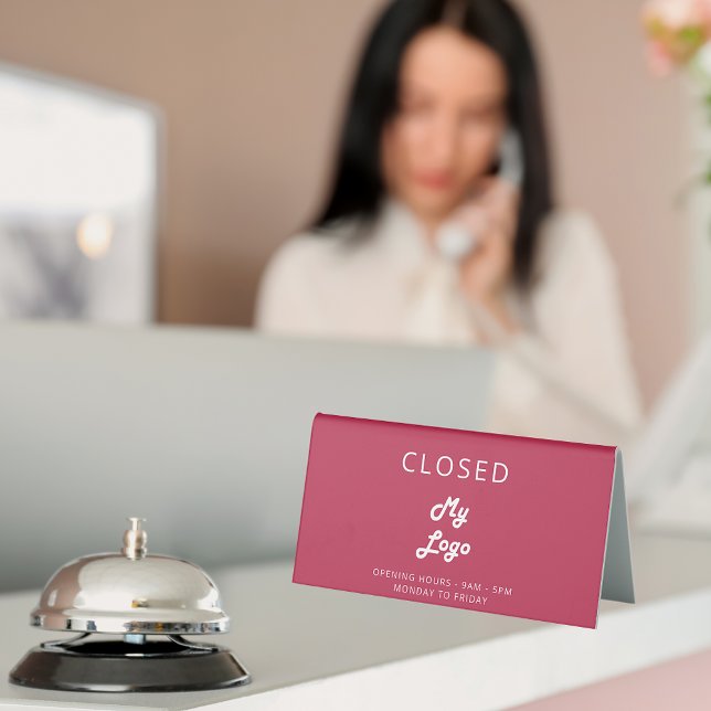 Plaque De Table Logo rose magenta bureau fermé (Créateur téléchargé)