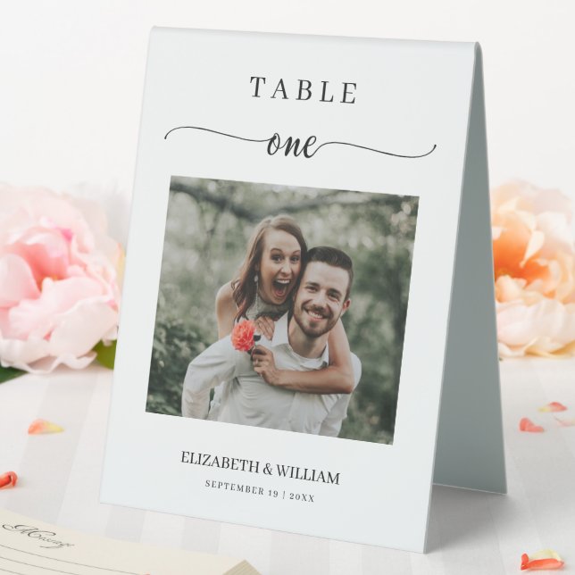 Plaque De Table Mariage photo Elegance Script Numéro de table Un (In SItu (Mariage))