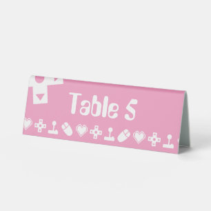 Plaque De Table Mode multijoueur sur un panneau de table en rose p