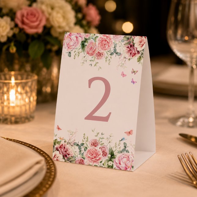 Plaque De Table Numéros de table Papillon Rose Fardé (Soft blush florals and butterflies add charm to beautifully styled event tables)