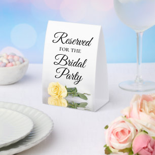 Plaque De Table Réservé à la suite de la mariée Rose jaune élégant