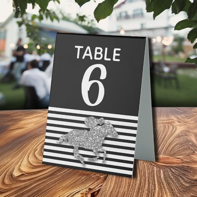Plaque De Table Silver Racehorse Black White Stripes Numéro (Silver faux silver glitter racehorse on black and white stripes table number tent sign 6" x 8")