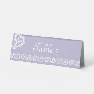 Plaque De Table Sweet Paisley Hearts dans Lavender Table Tente Sig