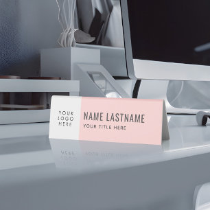 Plaque De Table Votre logo rose pâle Simple Minimaliste Nom Titre