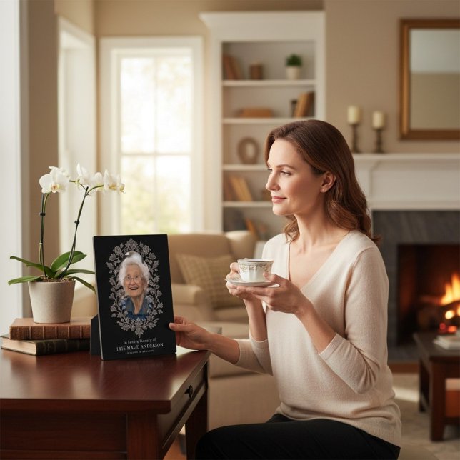 Plaque Fleurs Vintage En Souvenir Affectueux Noir (Créateur téléchargé)